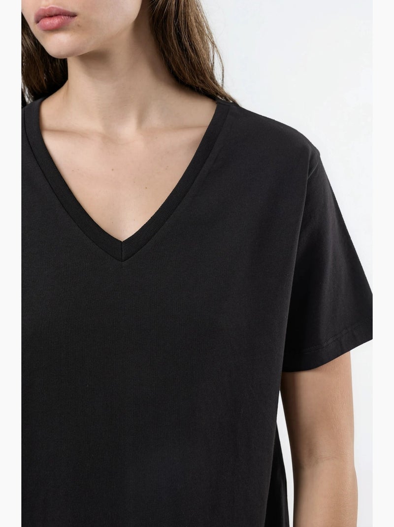 T-shirt in maglia tinta unita con scollo a v busem Nero - Kiabi