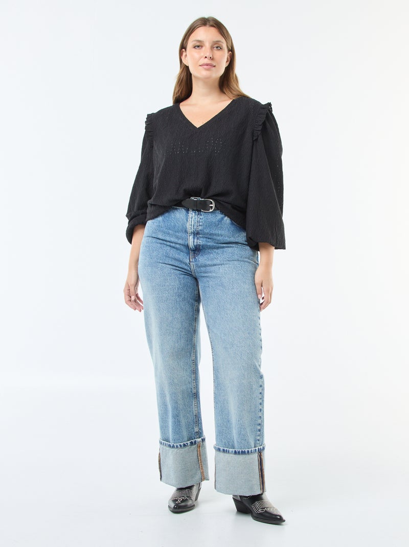 T-shirt in maglia traforata con spalle a volant Nero - Kiabi