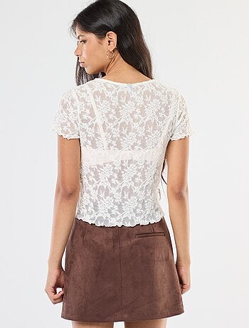 T-shirt in pizzo a maniche corte