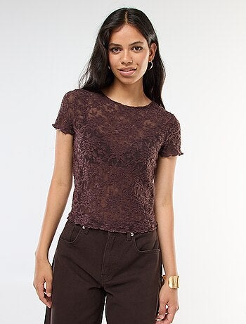 T-shirt in pizzo a maniche corte