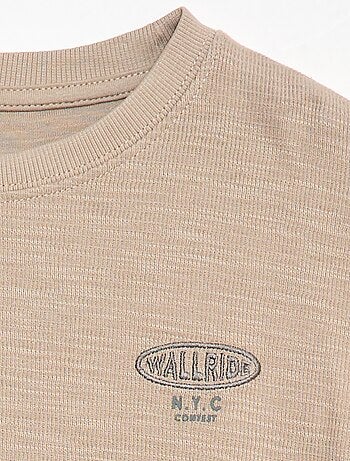 T-shirt in tessuto con ricamo