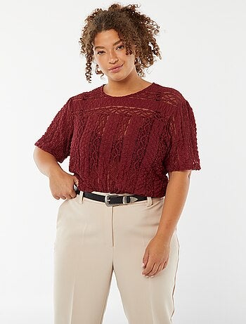 T-shirt in tessuto in pizzo a maniche corte