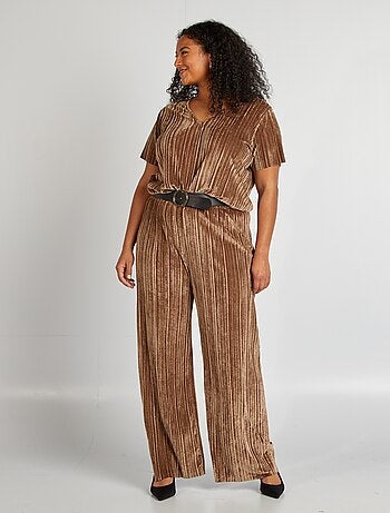 T-shirt in velluto scollo a V