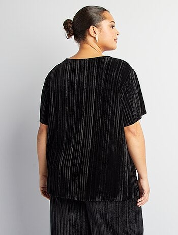 T-shirt in velluto scollo a V