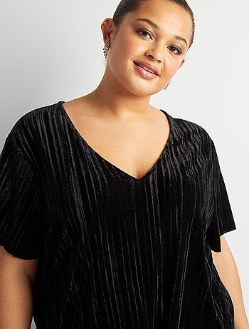 T-shirt in velluto scollo a V