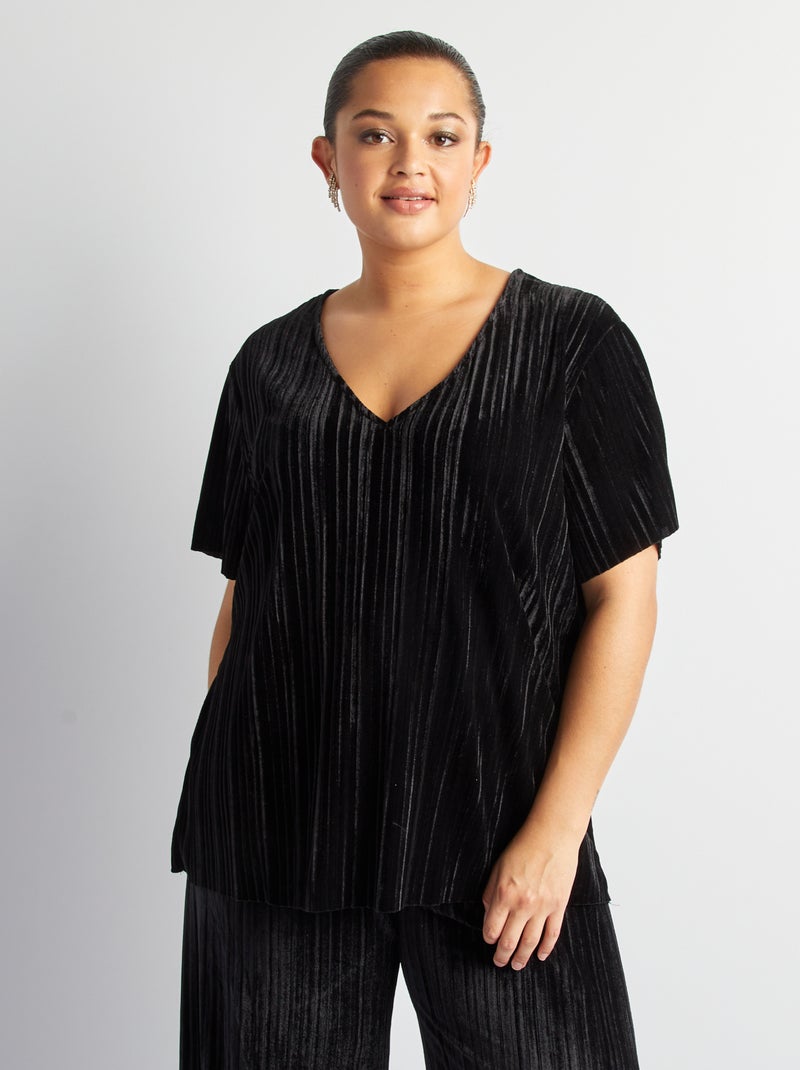 T-shirt in velluto scollo a V nero - Kiabi