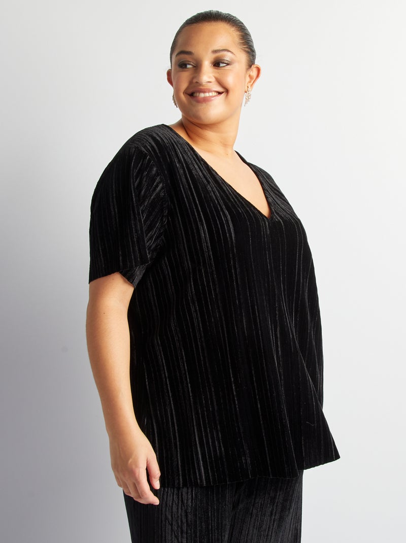 T-shirt in velluto scollo a V nero - Kiabi