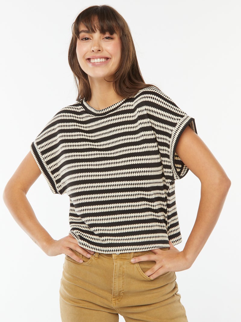 T-shirt larga a maniche corte in tessuto fantasia Nero - Kiabi