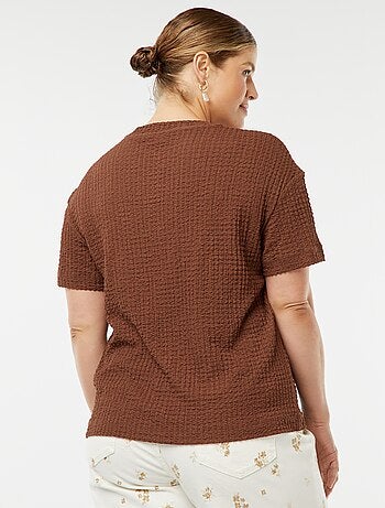 T-shirt larga in maglia goffrata