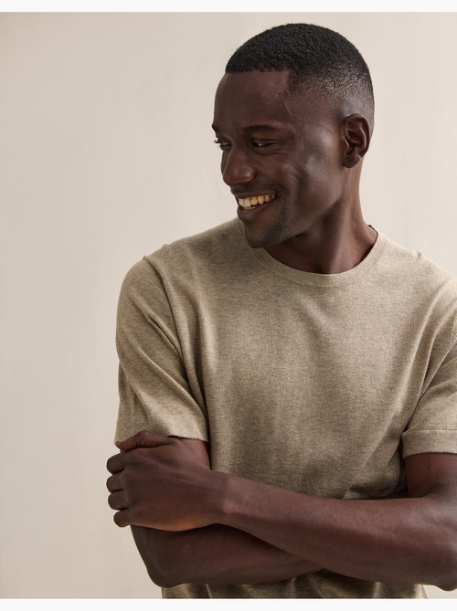 T-shirt lavorata a maglia con cashmere, MO Fashion - Kiabi T-shirt lavorata a maglia con cashmere, MO Fashion - Kiabi