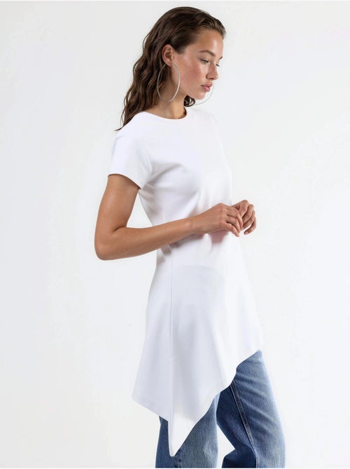 T-shirt lunga in misto cotone con girocollo busem - Kiabi T-shirt lunga in misto cotone con girocollo busem - Kiabi