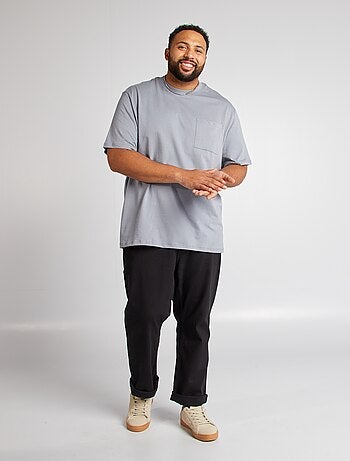 T-shirt maniche corte con tasca sul petto