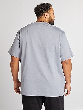 T-shirt maniche corte con tasca sul petto