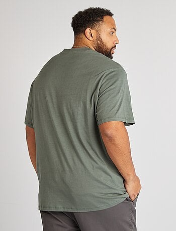 T-shirt maniche corte con tasca sul petto