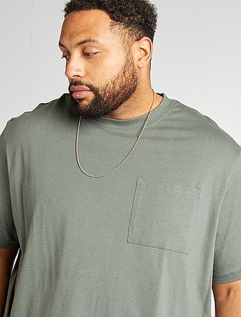 T-shirt maniche corte con tasca sul petto