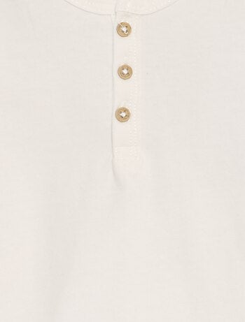 T-shirt maniche lunghe con collo serafino