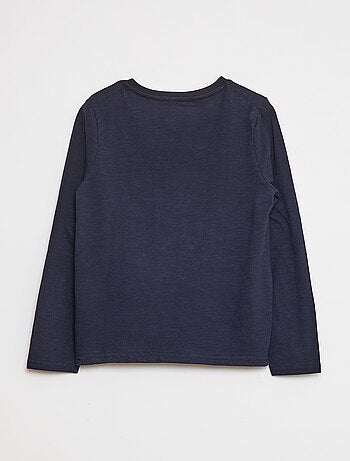 T-shirt maniche lunghe e collo serafino