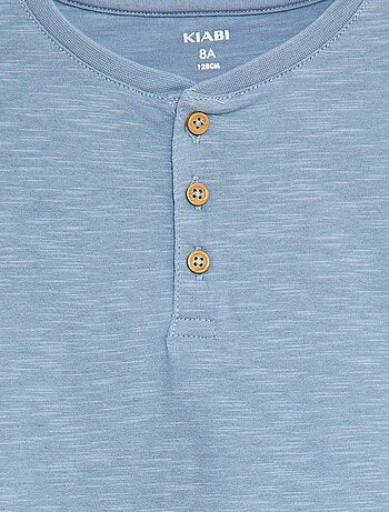 T-shirt maniche lunghe e collo serafino