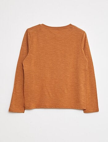 T-shirt maniche lunghe e collo serafino