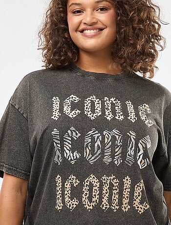 T-shirt 'Only Carmakoma' stampato a maniche corte