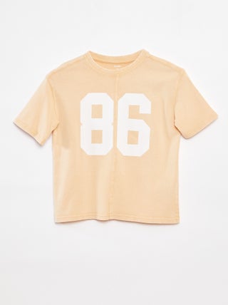 T-shirt oversize a maniche corte