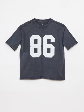 T-shirt oversize a maniche corte