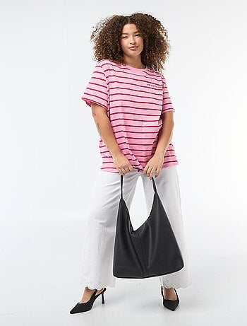 T-shirt oversize a maniche corte
