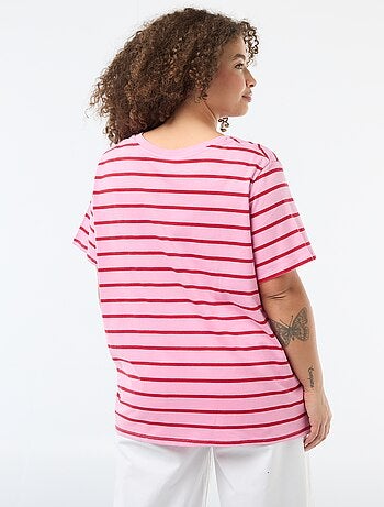 T-shirt oversize a maniche corte