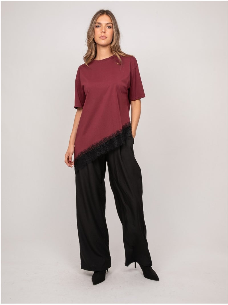 T-shirt oversize asimmetrica con bordo in pizzo forinel Bordeaux - Kiabi