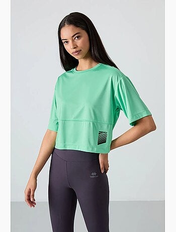 T-shirt oversize con collo rotondo e tasca tommy