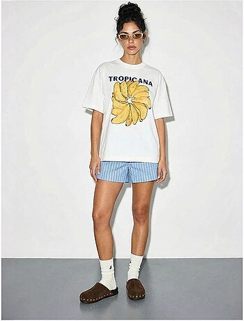 T-shirt oversize con girocollo e stampa lucci