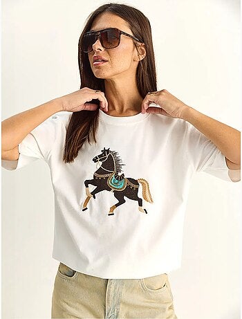 T-shirt oversize con ricamo e paillettes, girocollo lucci