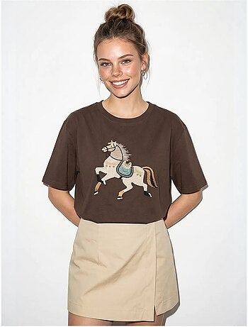 T-shirt oversize con ricamo e paillettes, girocollo lucci