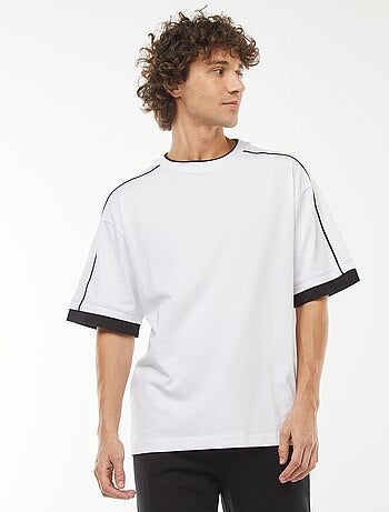 T-shirt oversize con riga