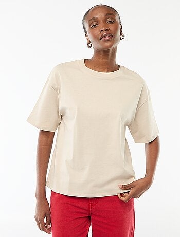 T-shirt oversize con scollo rotondo