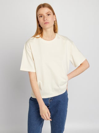 T-shirt oversize con scollo tondo