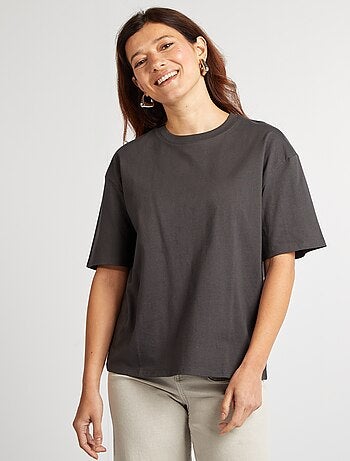 T-shirt oversize con scollo tondo
