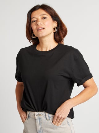 T-shirt oversize con scollo tondo