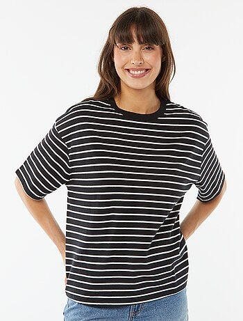 T-shirt oversize con scollo tondo