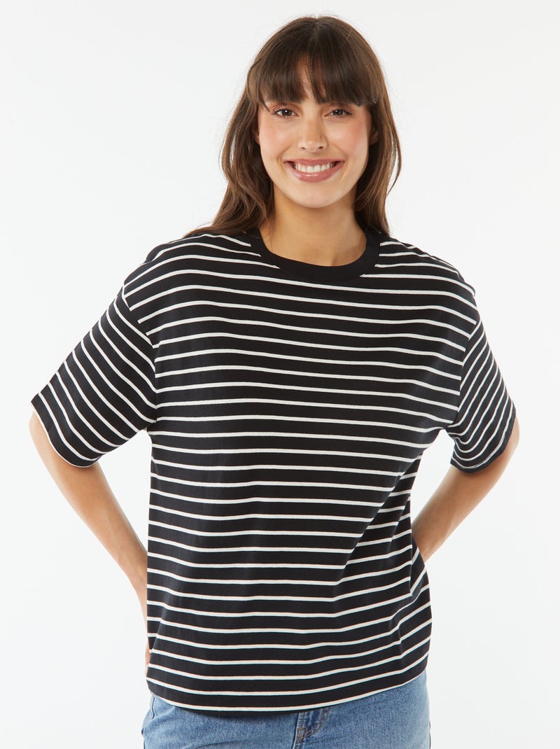 T-shirt oversize con scollo tondo Nero - Kiabi