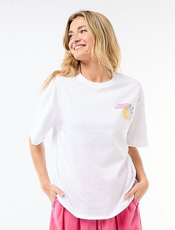 T-shirt oversize con scritta