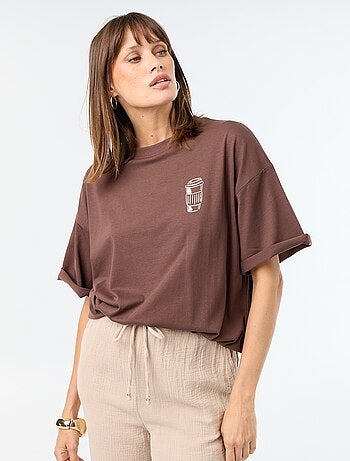 T-shirt oversize con stampa sul retro
