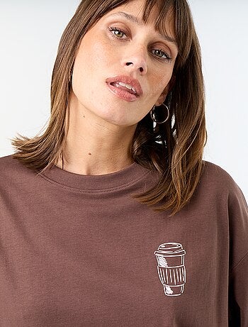 T-shirt oversize con stampa sul retro