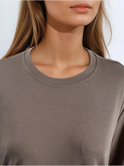 T-shirt oversize girocollo a coste busem - Kiabi T-shirt oversize girocollo a coste busem - Kiabi