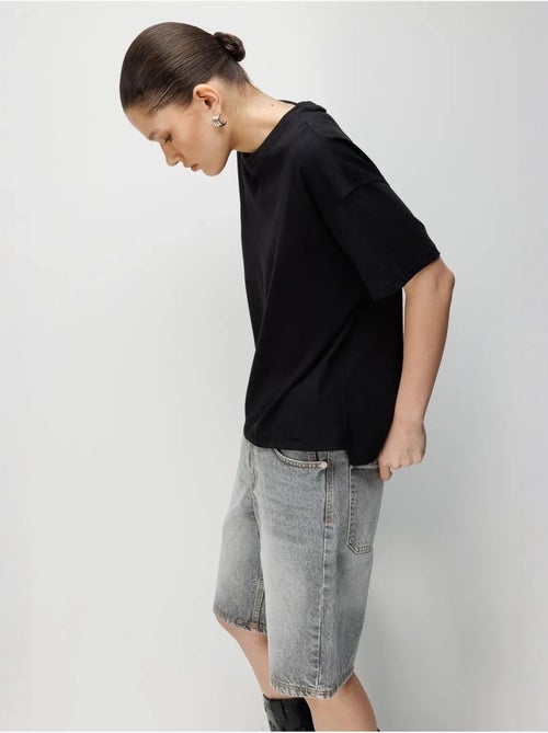 T-shirt oversize girocollo tinta unita con spacchi mixray - Kiabi