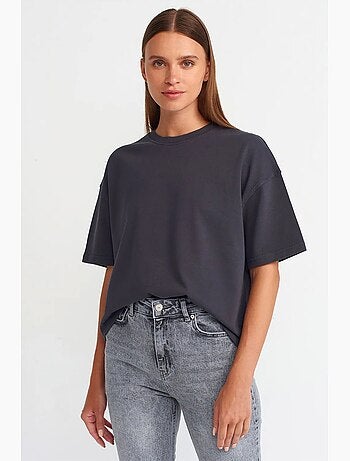 T-shirt oversize in cotone con girocollo dilvin