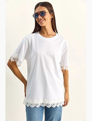 T-shirt oversize in cotone con girocollo lucci