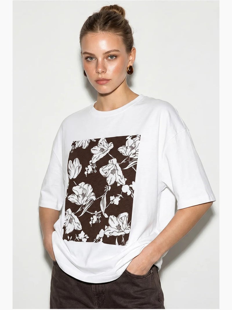 T-shirt oversize in cotone con stampa floreale lucci Bianco Marrone - Kiabi