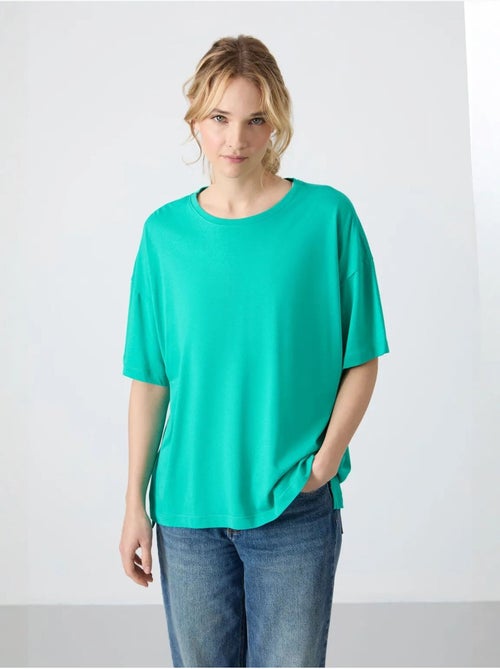 T-shirt oversize in cotone-modal con girocollo tommy - Kiabi T-shirt oversize in cotone-modal con girocollo tommy - Kiabi