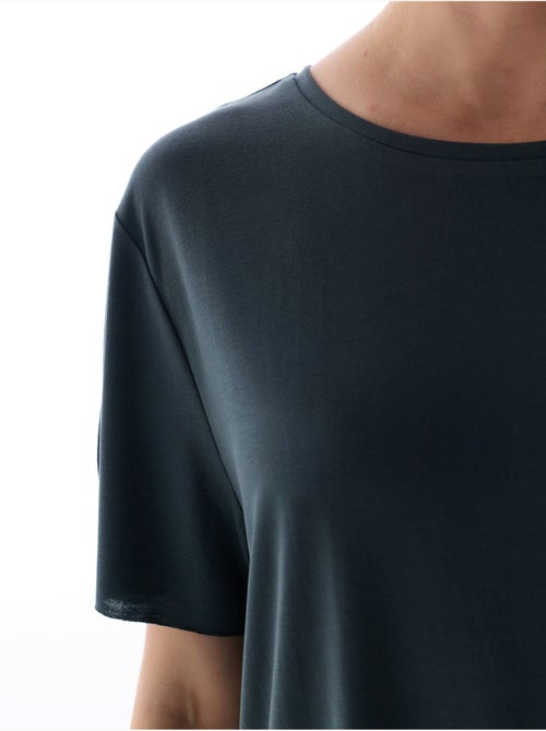 T-shirt oversize in modal con girocollo penti - Kiabi T-shirt oversize in modal con girocollo penti - Kiabi